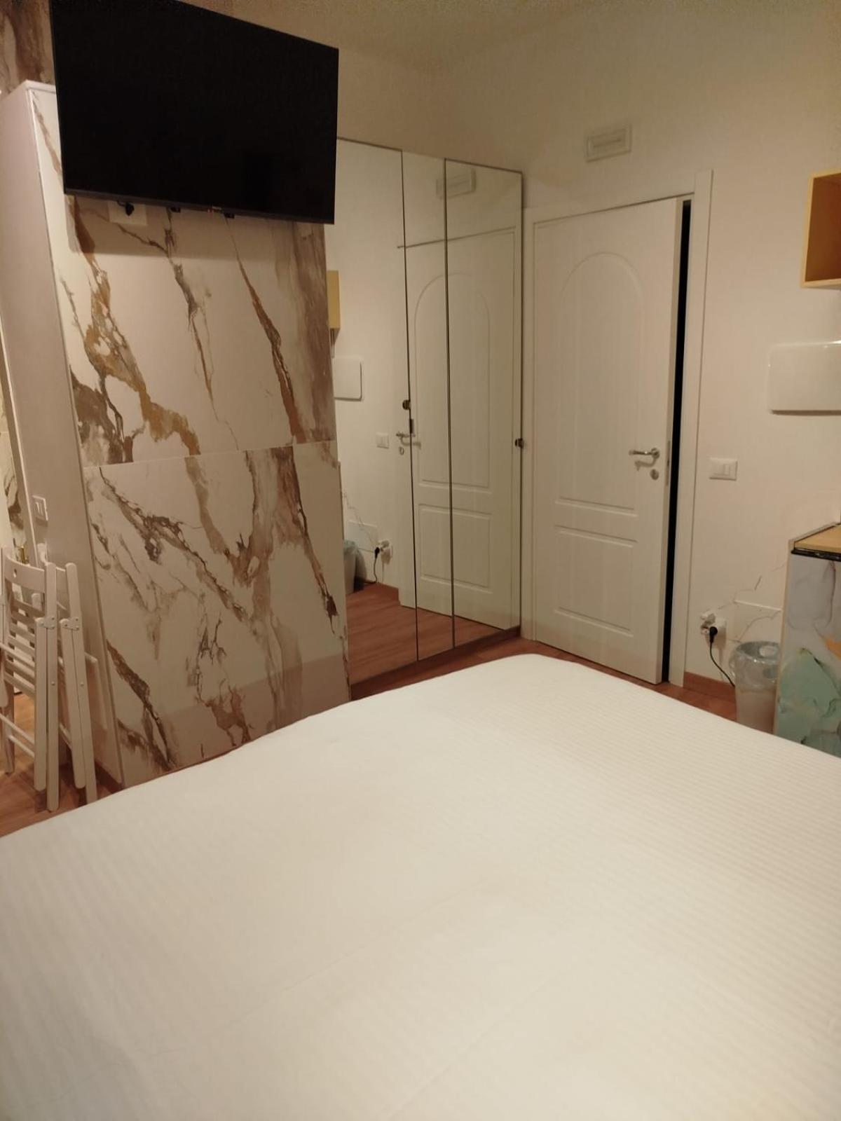 B&B Confort Reggio di Calabria Exterior foto